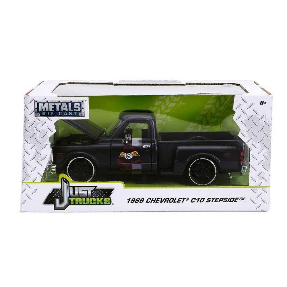 Matt Black 1/24 Diecast Model Car A482483