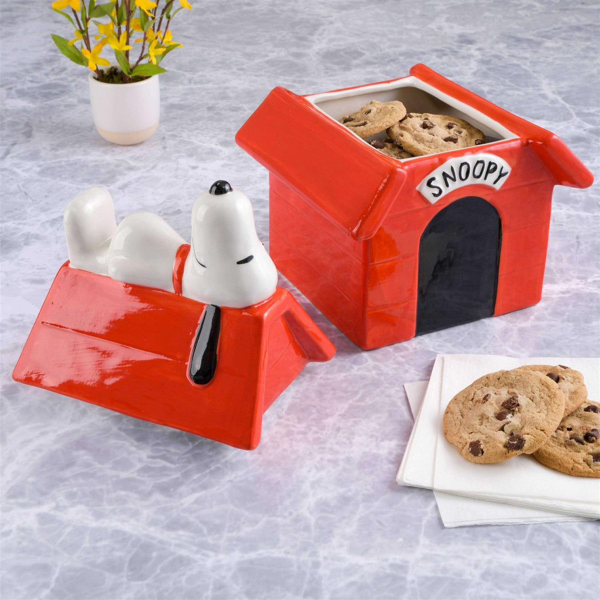 Dog House Cookie Jar Y18509