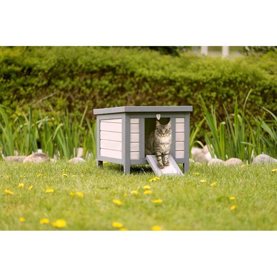 Insulated Cat House I526340