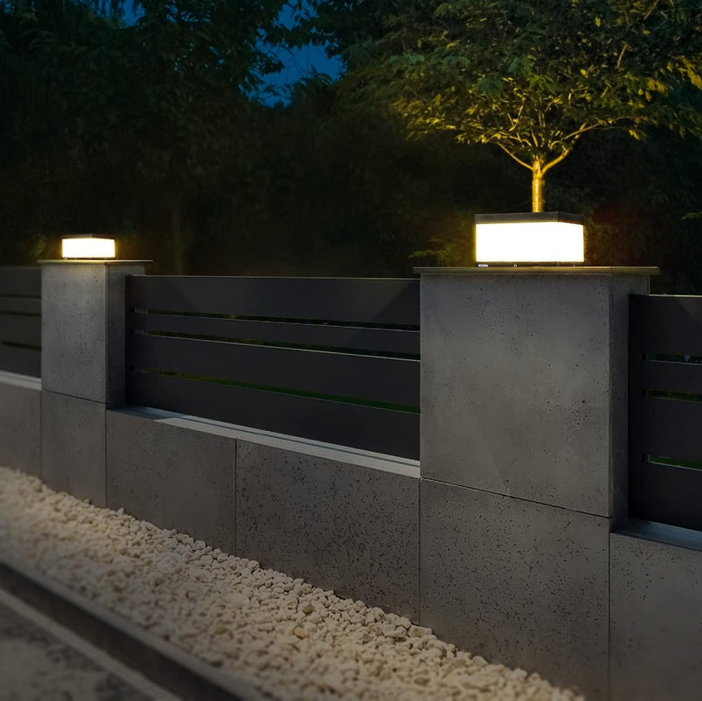 Outdoor Solar Post Cap Light with Waterproof IP54 Y318748