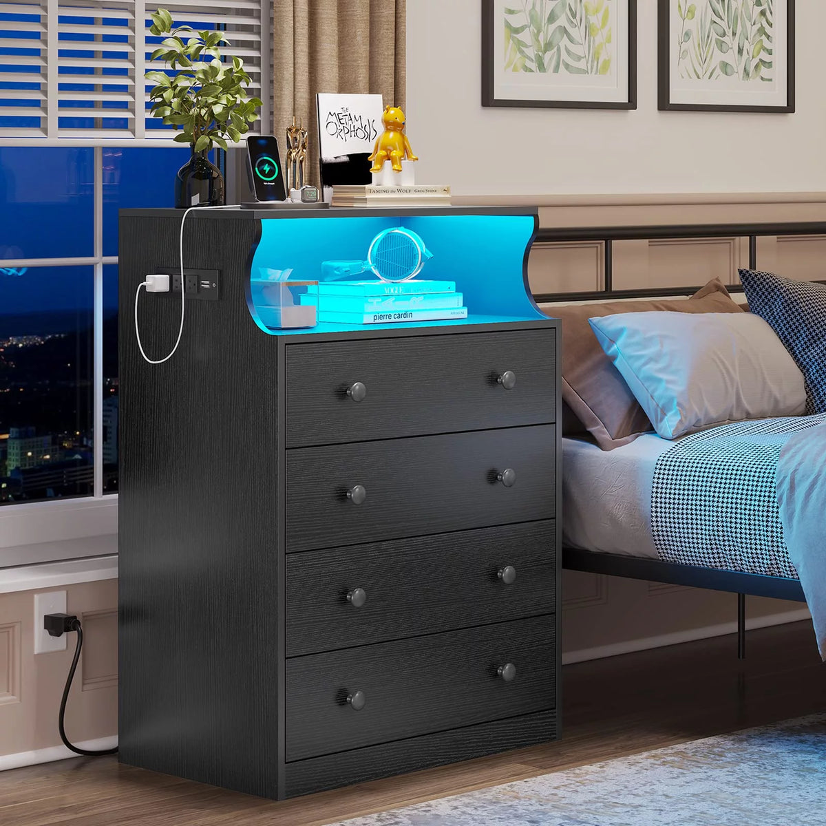 Black 4 Drawer Dresser with Charging Station B62572