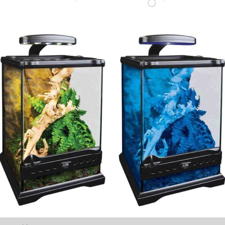 Day & Night LED Fixture G95396