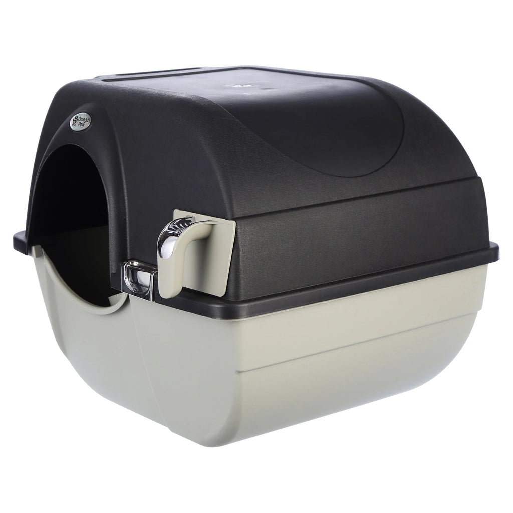 Black Self-Cleaning Litter Box B9778