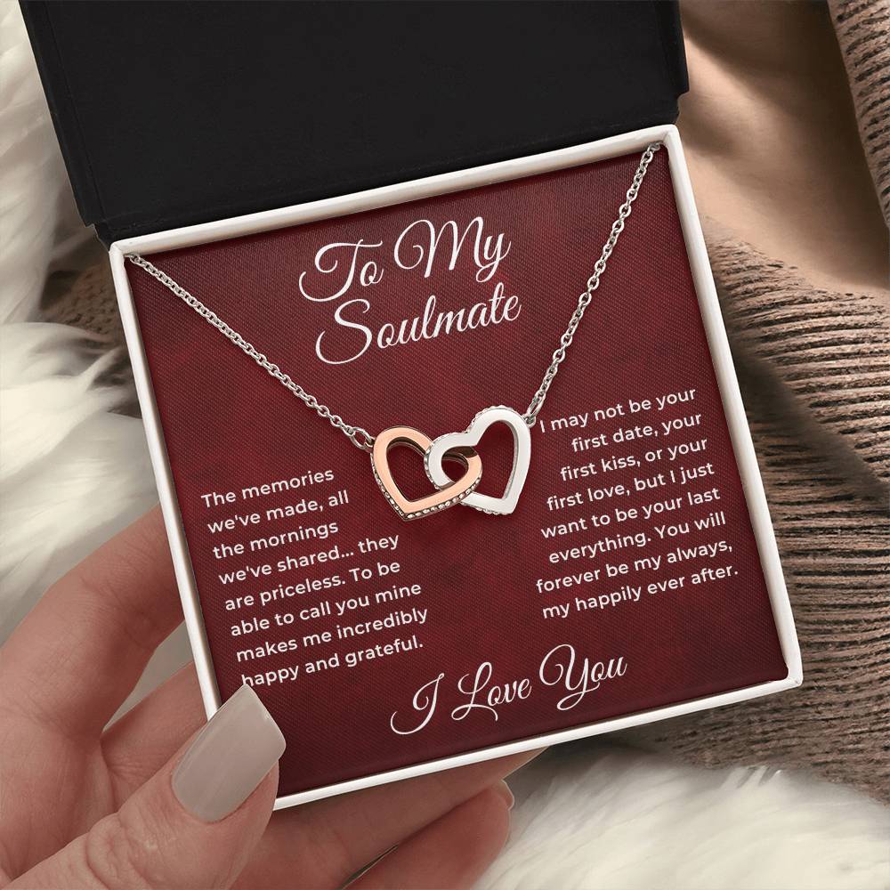 Interlocking Hearts Pendant Necklace S652