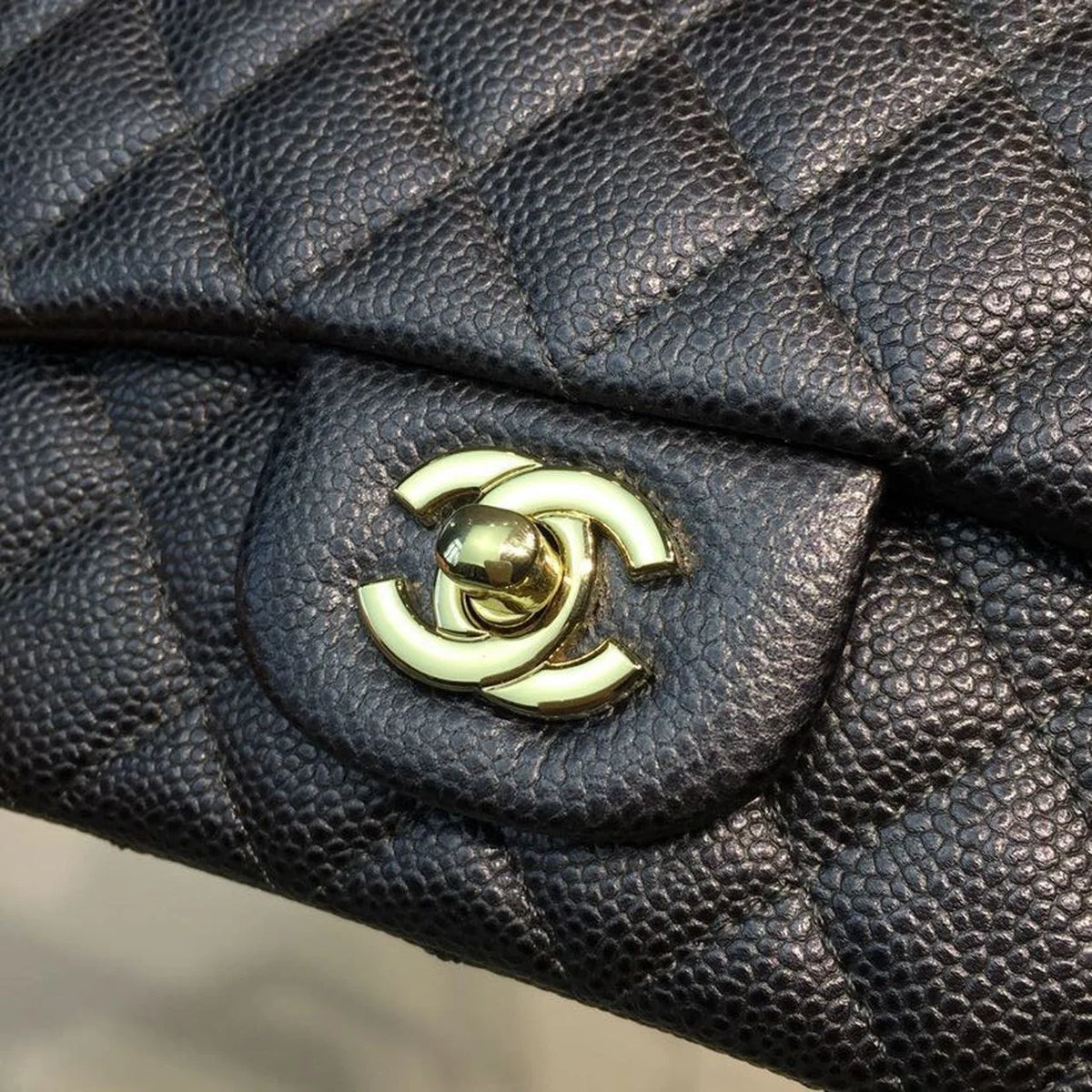 Black Caviar Mini Flap Bag Q750