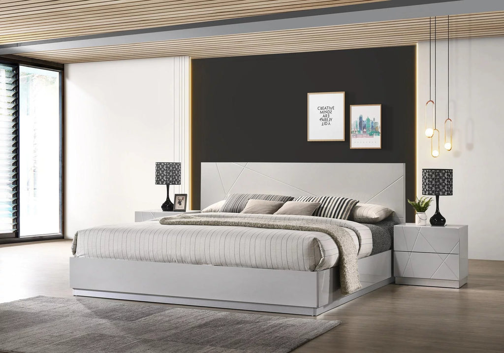 Grey Lacquer Finish King Size Bedroom Set 5Pcs M98920