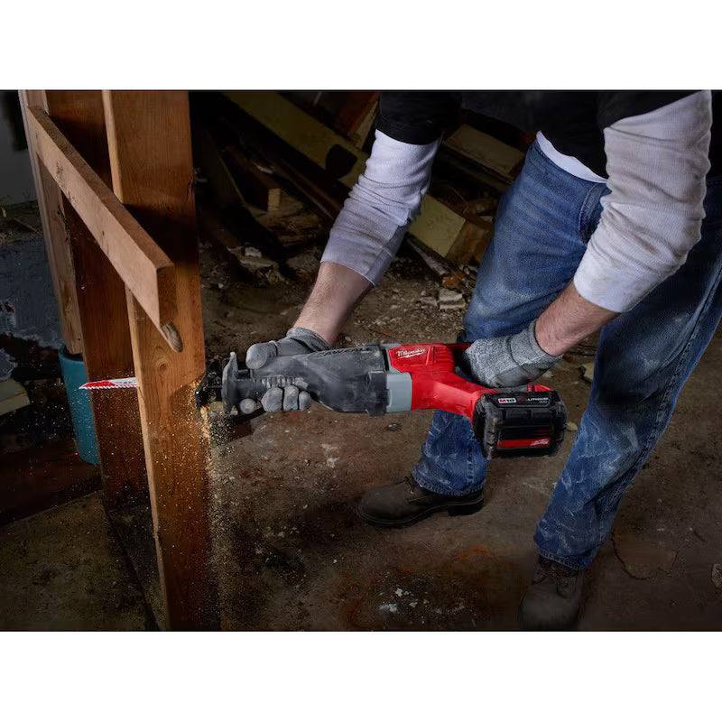18V Cordless Reciprocating Saw with Two 3.0Ah Batteries L553278