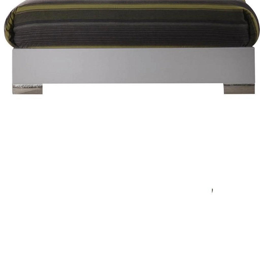 White Queen Size Wooden Bed with Crystal Accented Headboard U567217