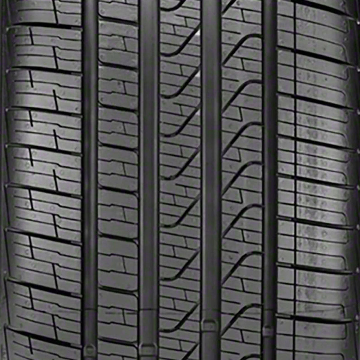 245/45R19 102V XL All Season Passenger Tire F122401