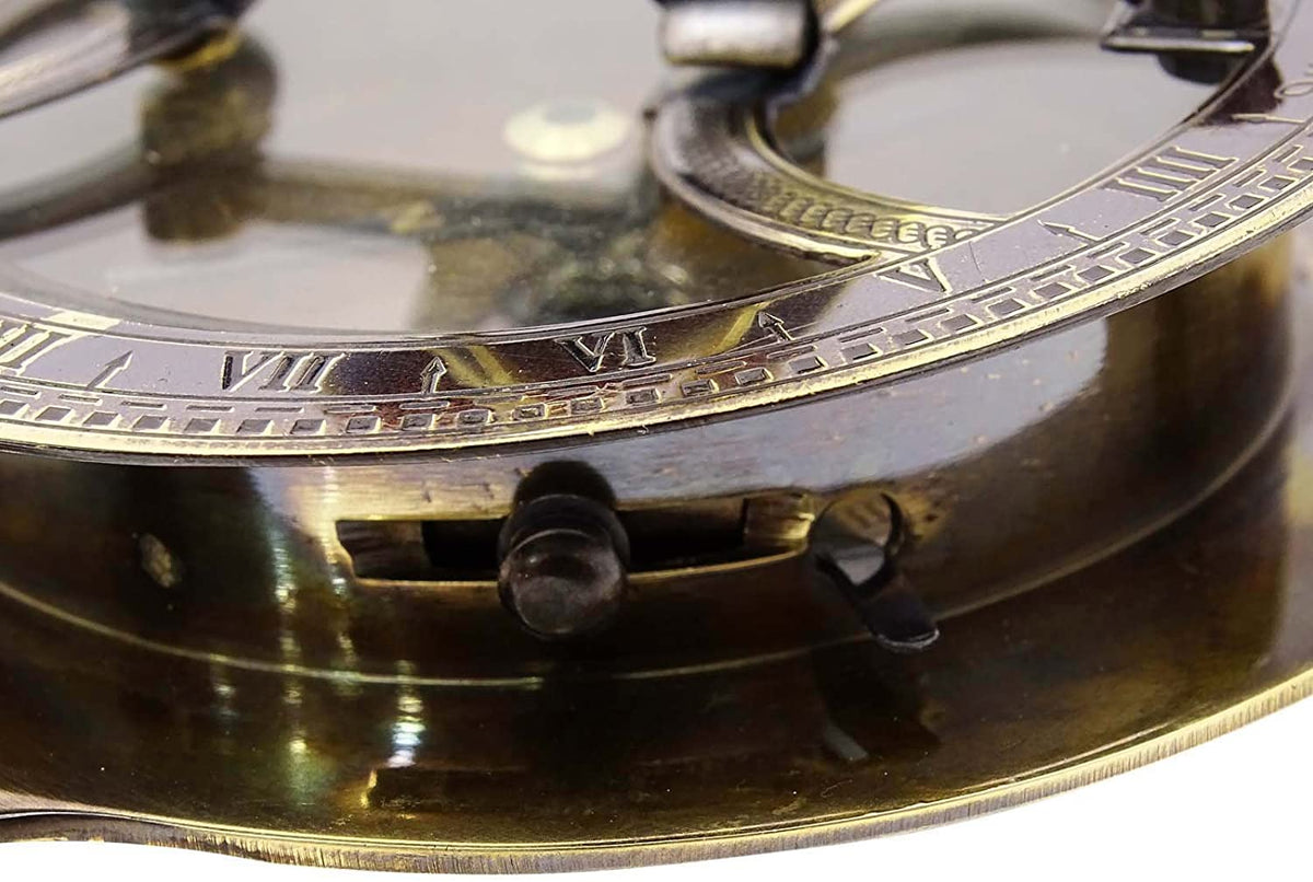 Brass Magnetic Compass P173
