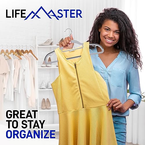 80 Pieces Black Clothes Hanger Set with 360° Swivel Hook and Non-Slip Rubber Design O450589
