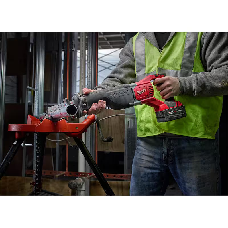 18V Cordless Reciprocating Saw with Two 3.0Ah Batteries L553278