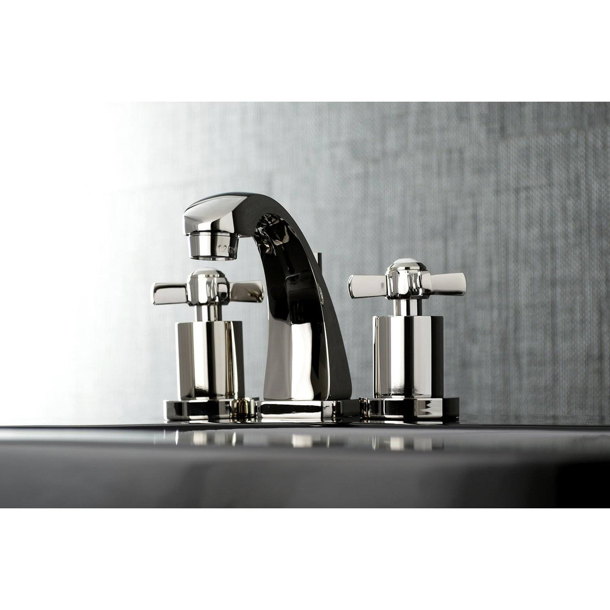 Polished Brass Mini Widespread Lavatory Faucet W8985
