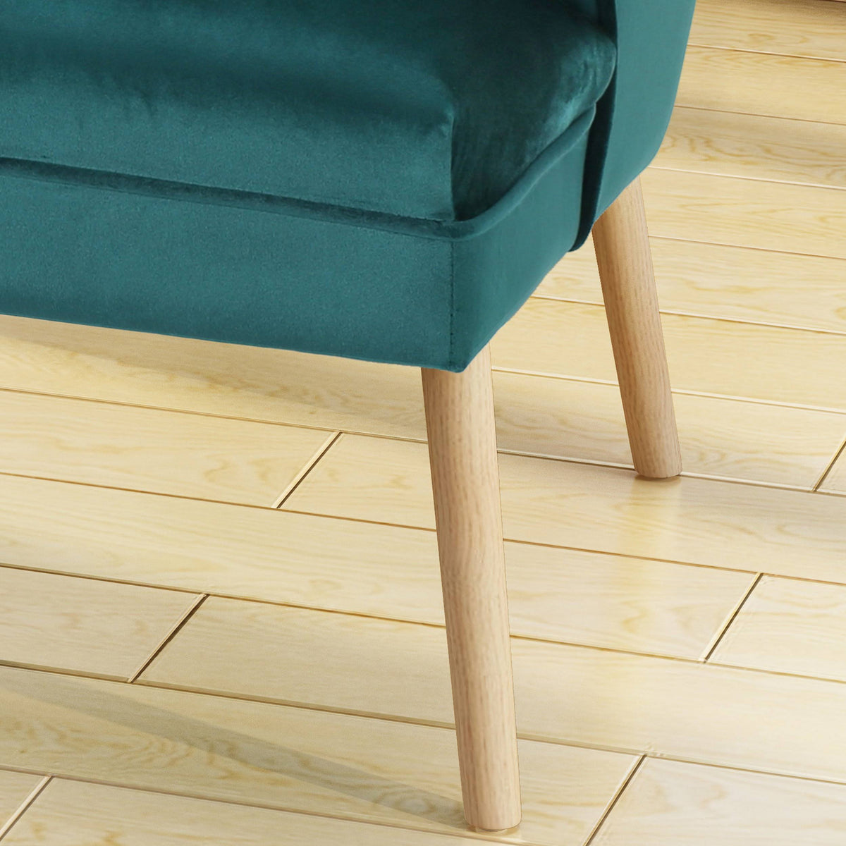 Emerald Velvet Accent Chair S1497