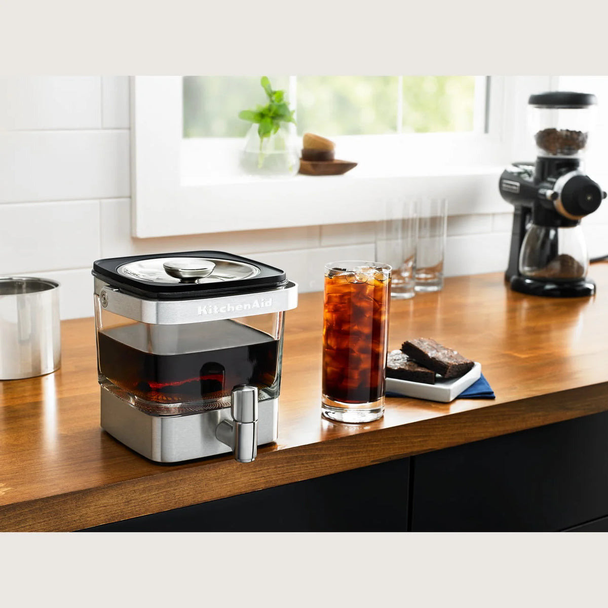 28 oz Cold Brew Coffee Maker H120